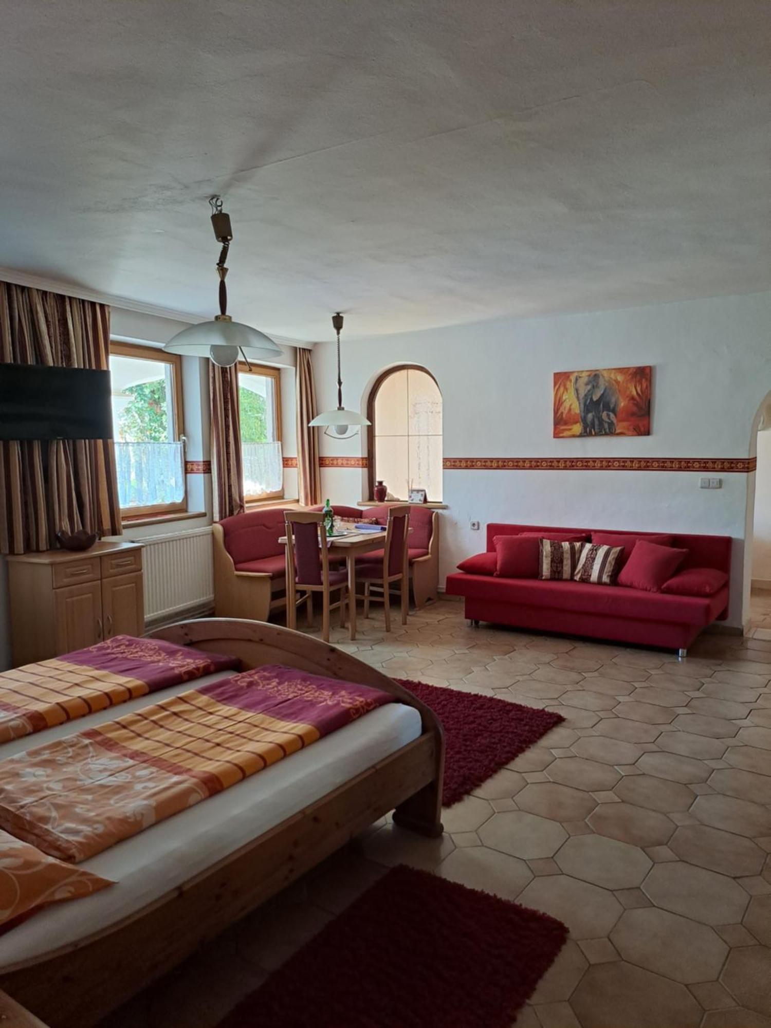 Ferienhaus Fabio Thurnthal エクステリア 写真